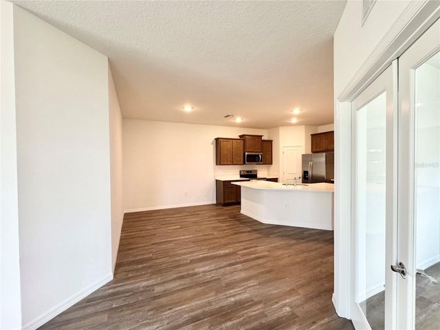 32828 RUSTIC RISE ROAD, San Antonio, FL 33576