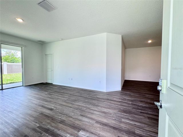 32828 RUSTIC RISE ROAD, San Antonio, FL 33576