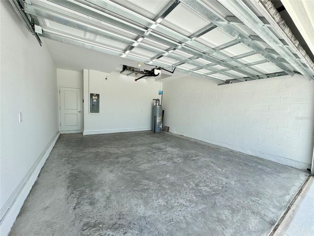 32828 RUSTIC RISE ROAD, San Antonio, FL 33576
