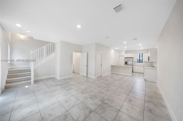4856 NW 83rd Pkwy, Doral, FL 33166