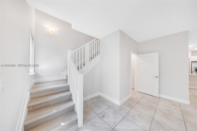 4856 NW 83rd Pkwy, Doral, FL 33166