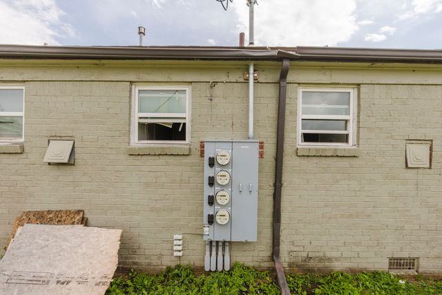 6428-6434 E Cottonwood, Wichita, KS 67207