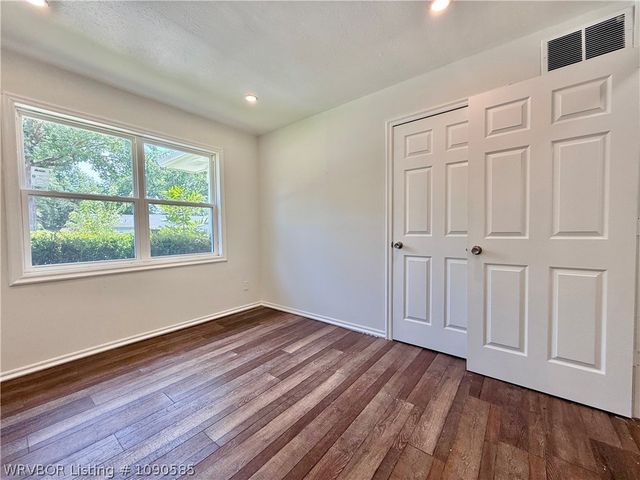 4211 Teakwood Drive, Fort Smith, AR 72904