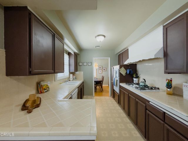 544 E Ralston Avenue, San Bernardino, CA 92404