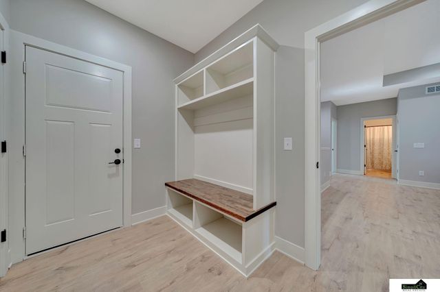 4901 Spire Street, Lincoln, NE 68516