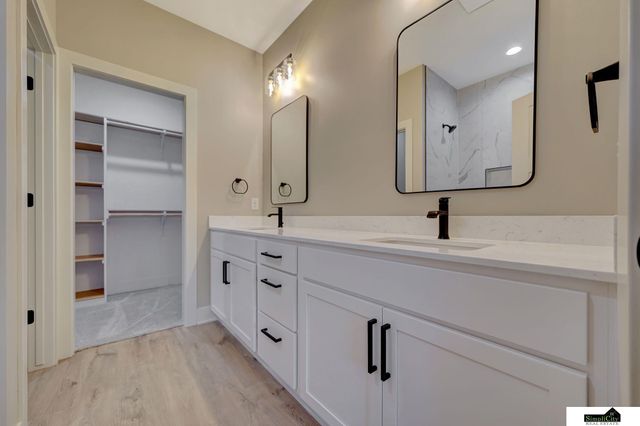 4901 Spire Street, Lincoln, NE 68516