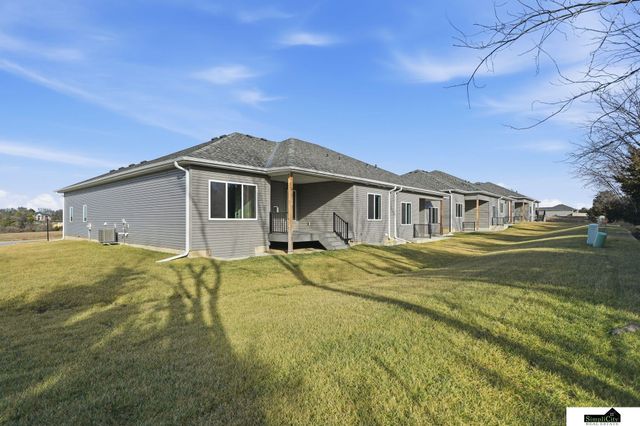 4901 Spire Street, Lincoln, NE 68516
