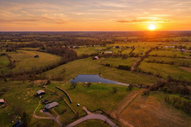 1120 Beaumont Road, Nicholasville, KY 40356