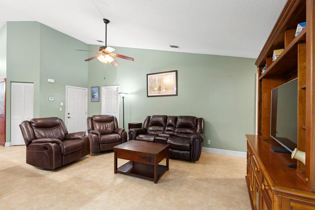 3905 NW 55th Court, Coconut Creek, FL 33073