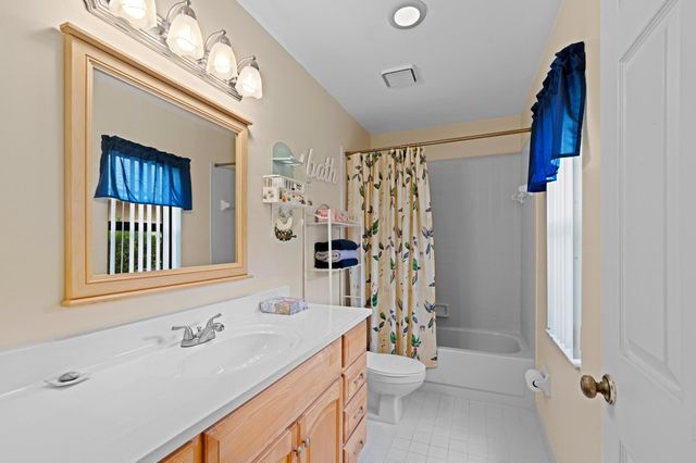 3905 NW 55th Court, Coconut Creek, FL 33073