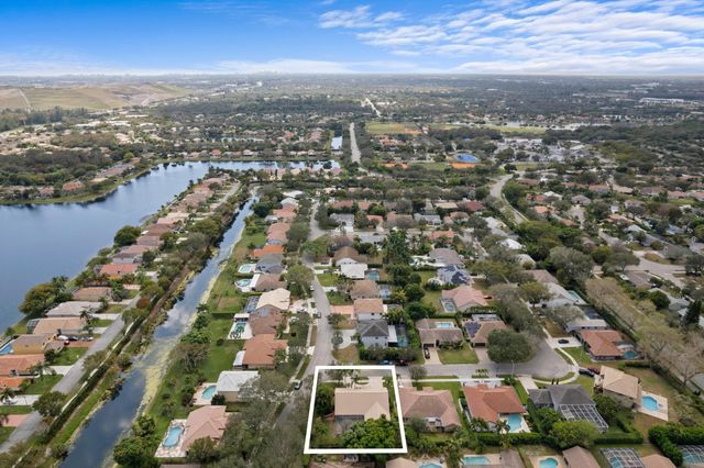 3905 NW 55th Court, Coconut Creek, FL 33073