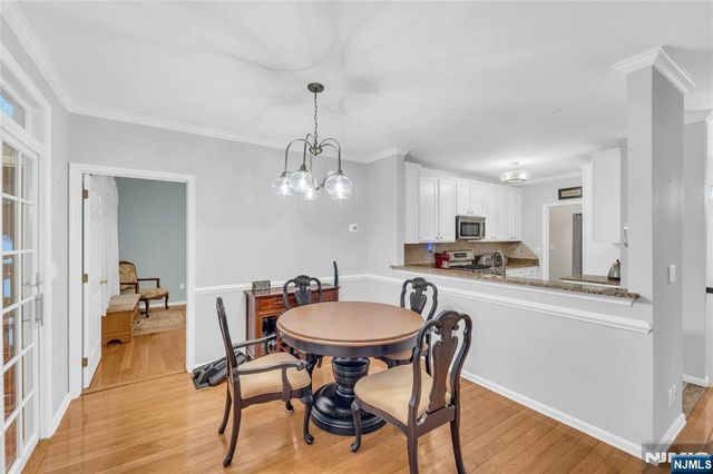 58 Pheasant Run 12, Old Tappan, NJ 07675