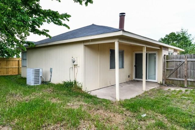 13207 Pebblewalk Circle S, Houston, TX 77041