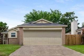 13207 Pebblewalk Circle S, Houston, TX 77041