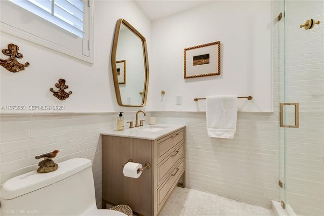 424 Sansovino Ave, Coral Gables, FL 33146