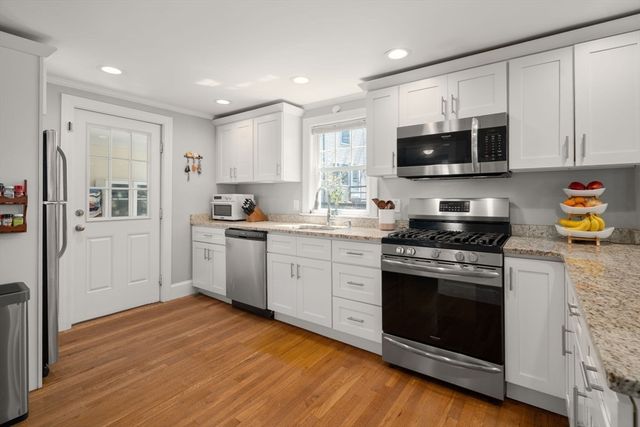 62 Lower East St, Dedham, MA 02026
