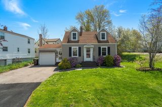 62 Lower East St, Dedham, MA 02026
