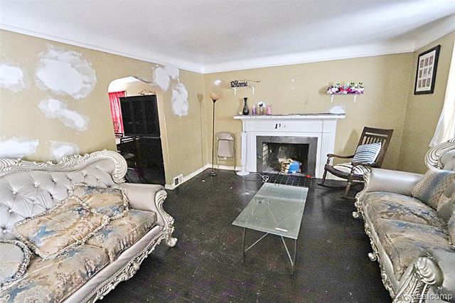 16216 Westbrook Street, Detroit, MI 48219