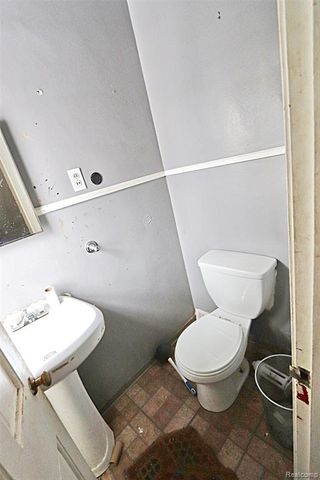 16216 Westbrook Street, Detroit, MI 48219