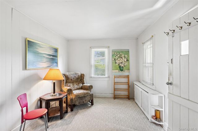 60 Kenneth Avenue, Huntington, NY 11743