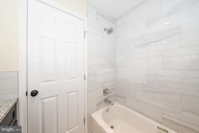 2106-1 WHITPAIN HLS, Blue Bell, PA 19422