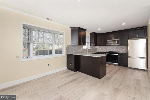 2106-1 WHITPAIN HLS, Blue Bell, PA 19422