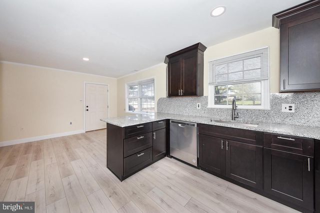 2106-1 WHITPAIN HLS, Blue Bell, PA 19422