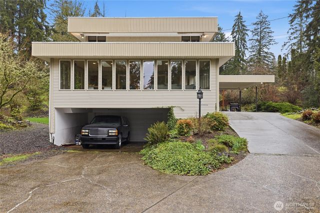 3234 Wildwood Drive, Longview, WA 98632