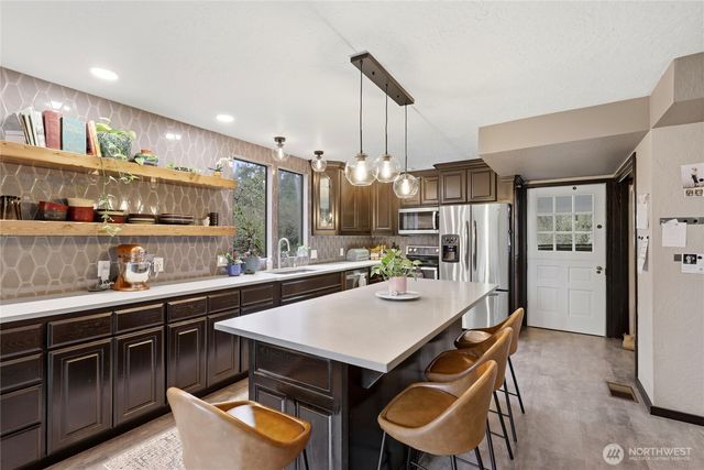 3234 Wildwood Drive, Longview, WA 98632