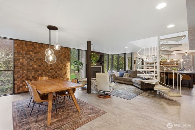 3234 Wildwood Drive, Longview, WA 98632