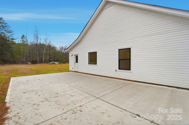 124 Rollingbrook Road, Kings Mountain, NC 28086