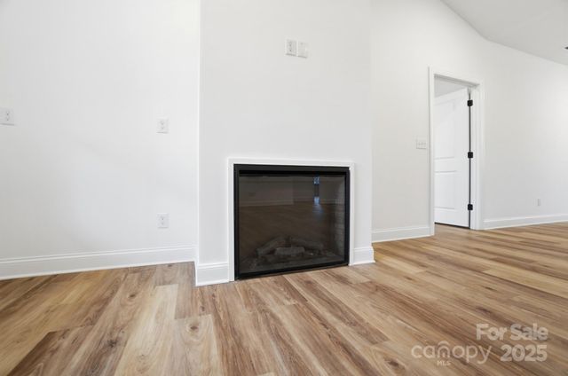 124 Rollingbrook Road, Kings Mountain, NC 28086