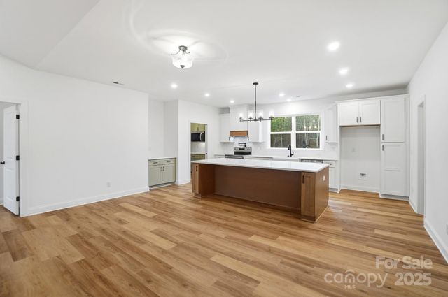 124 Rollingbrook Road, Kings Mountain, NC 28086