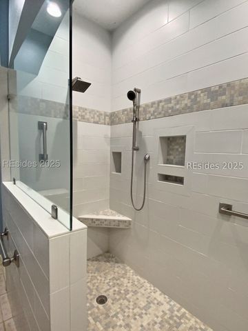 4 Indigo Run Dr Apt 3121, Hilton Head Island, SC 29926