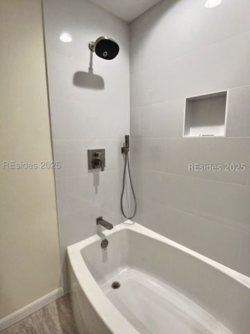 4 Indigo Run Dr Apt 3121, Hilton Head Island, SC 29926