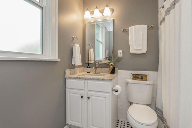 25 E Tulane Road, Columbus, OH 43202