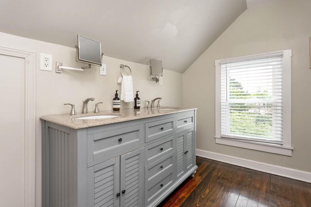 25 E Tulane Road, Columbus, OH 43202