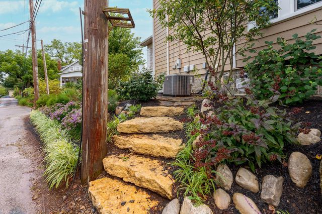 25 E Tulane Road, Columbus, OH 43202