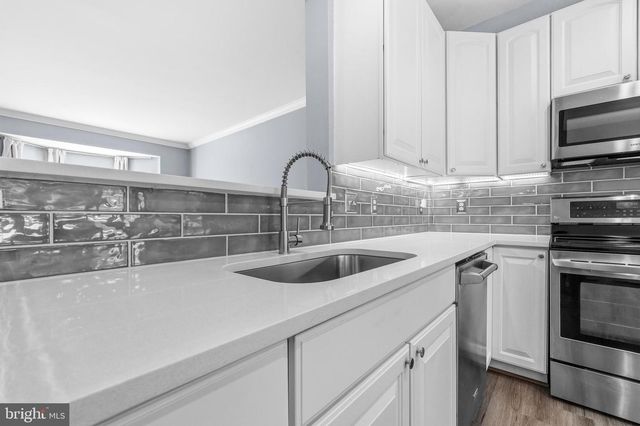 1392 CRANES BILL WAY, Woodbridge, VA 22191