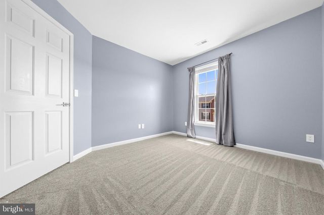 1392 CRANES BILL WAY, Woodbridge, VA 22191