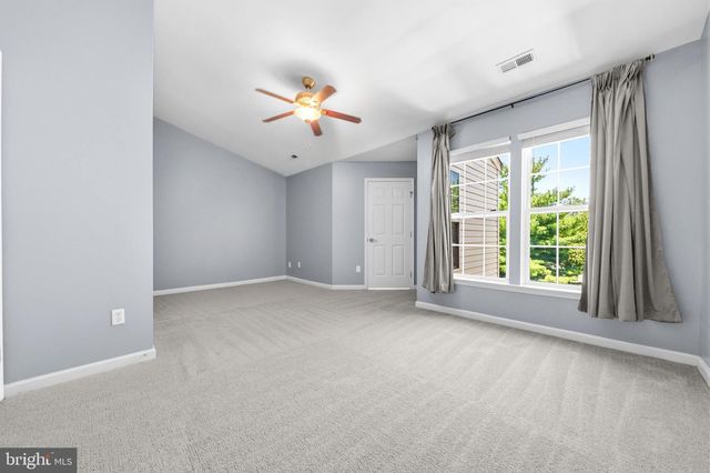 1392 CRANES BILL WAY, Woodbridge, VA 22191