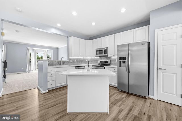 1392 CRANES BILL WAY, Woodbridge, VA 22191