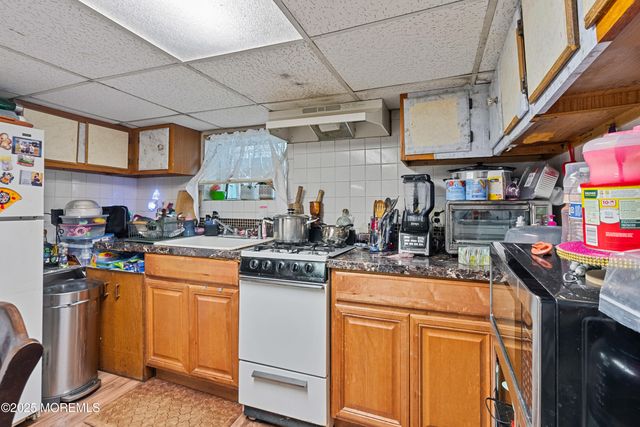 612 Grier Avenue, Elizabeth, NJ 07202
