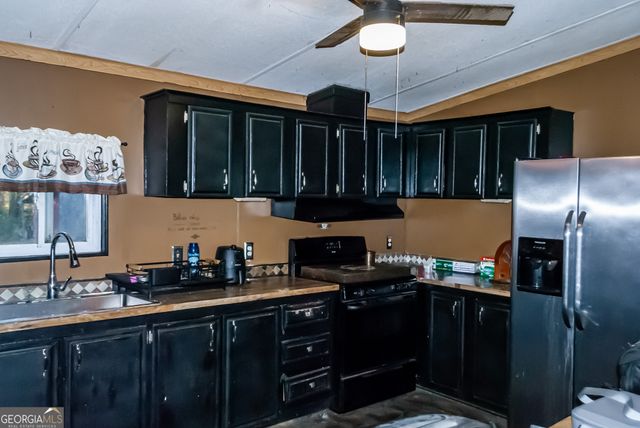 230 Norfolk Drive, Hampton, GA 30228