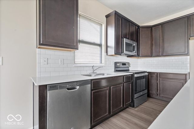 8126 Milender Boulevard, Indianapolis, IN 46237