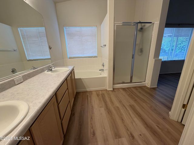 7794 S Trumpet Vine Avenue, Tucson, AZ 85747