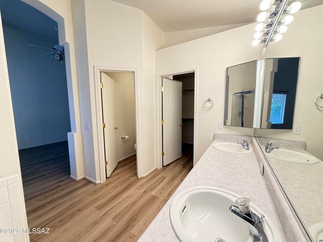 7794 S Trumpet Vine Avenue, Tucson, AZ 85747