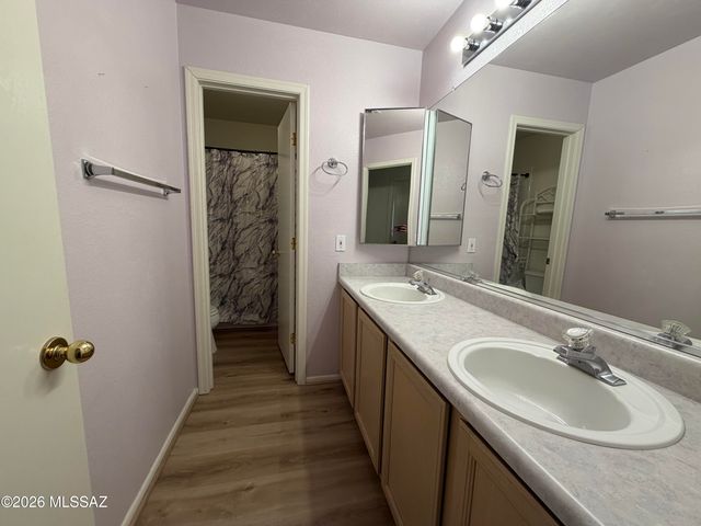 7794 S Trumpet Vine Avenue, Tucson, AZ 85747