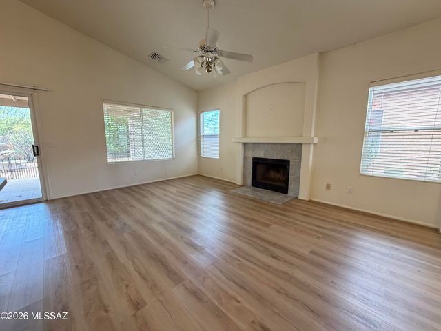 7794 S Trumpet Vine Avenue, Tucson, AZ 85747