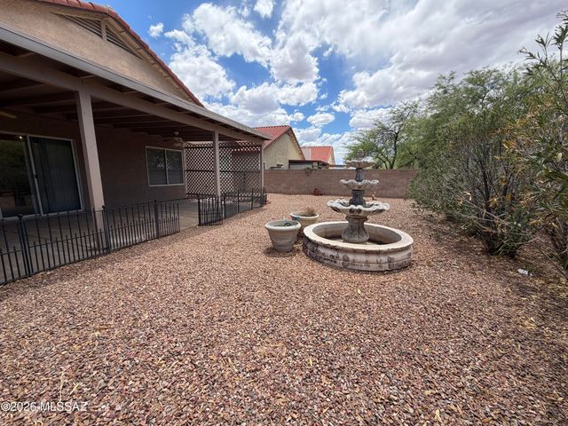7794 S Trumpet Vine Avenue, Tucson, AZ 85747